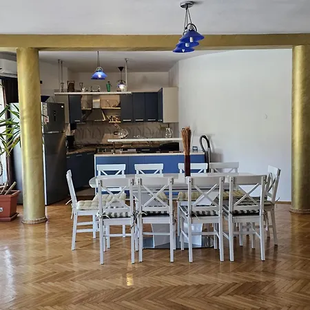 Villa šeherzada Póla