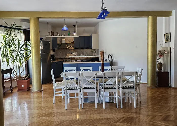 Villa šeherzada Póla