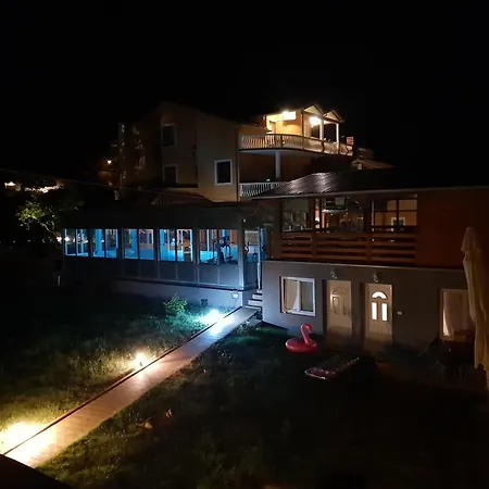Seherzada * Pula